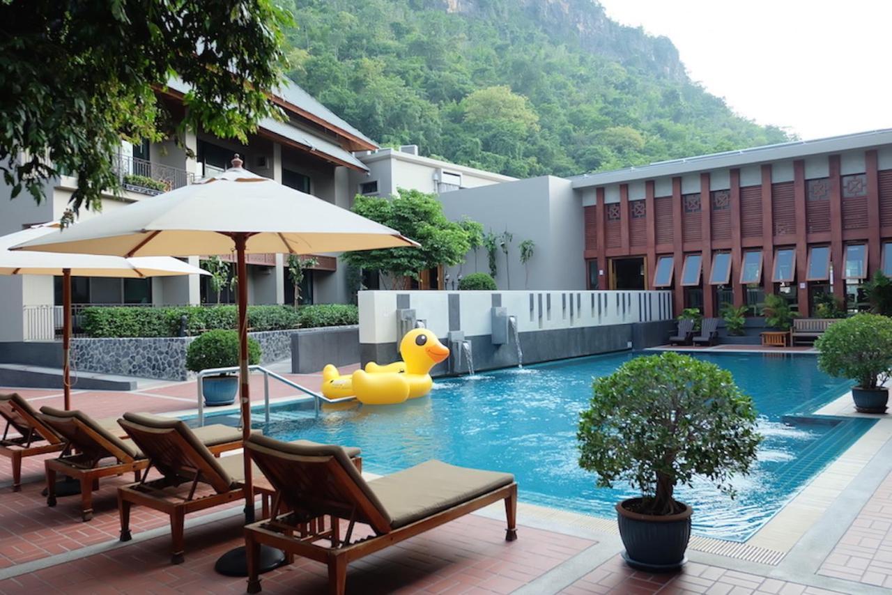 Plakan Resort Kanchanaburi Luaran gambar