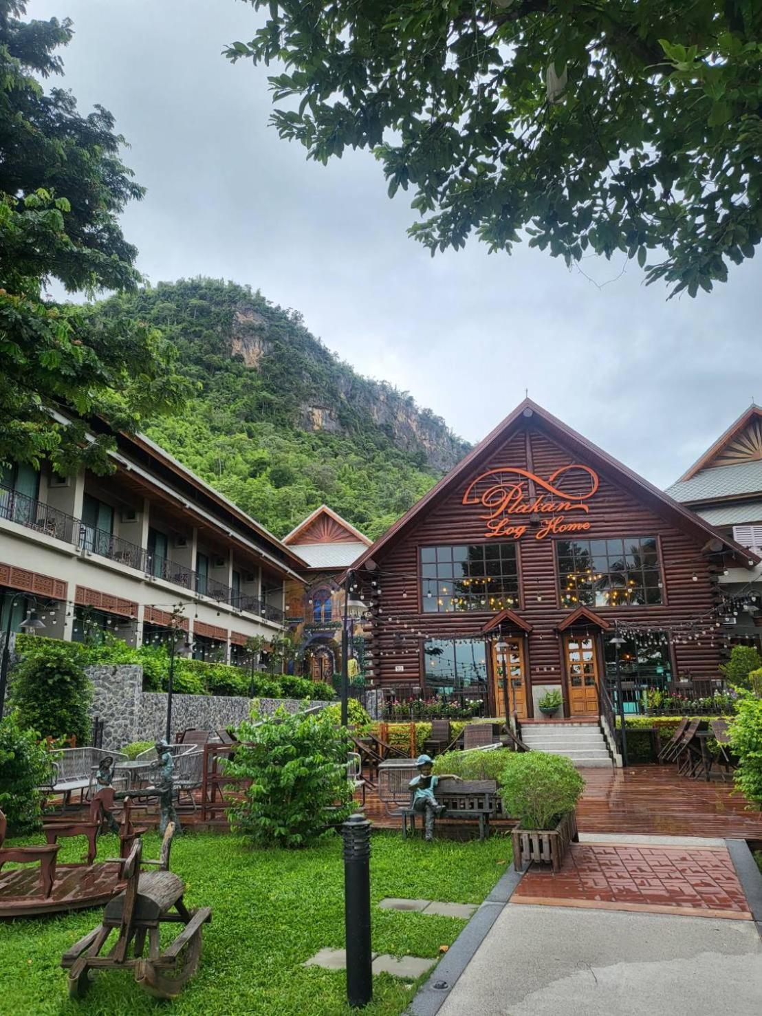 Plakan Resort Kanchanaburi Luaran gambar
